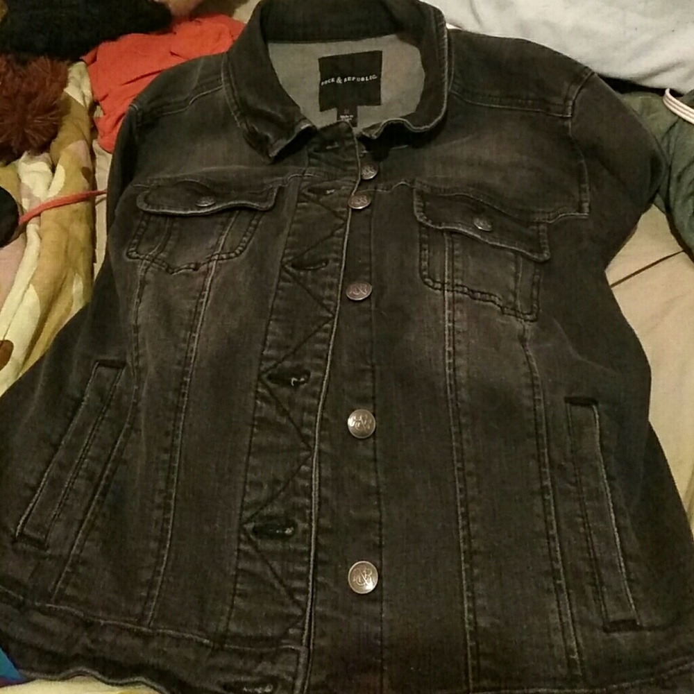 Jacket - Picture 2 of 4